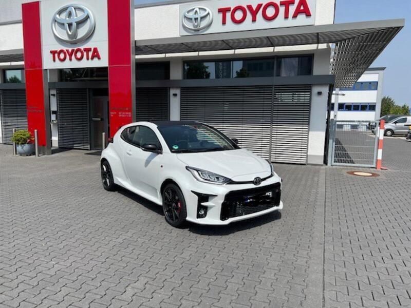 Weiß Gebraucht 2014 Toyota Yaris Edition | 41.900 € - Bild 1/4