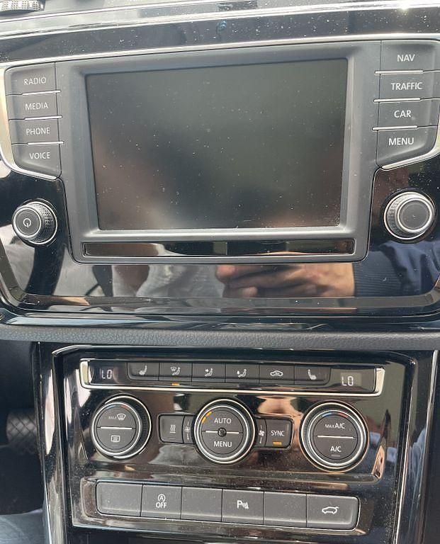 Gebraucht VW Touran Highline 179 PS (131 kW) 2016 Beige Van / Kleinbus