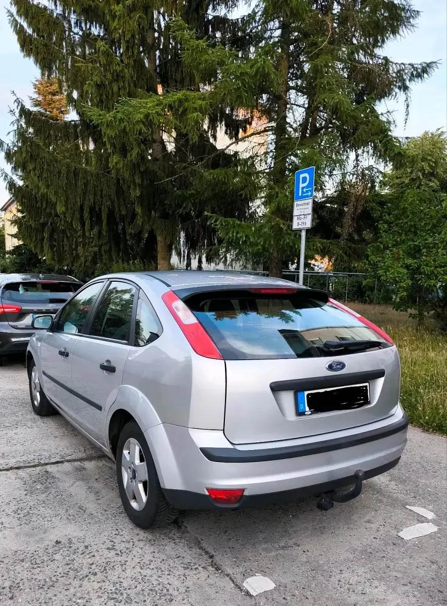 Gebraucht Ford Focus 101 PS (74 kW) 2005 Silber Kombi