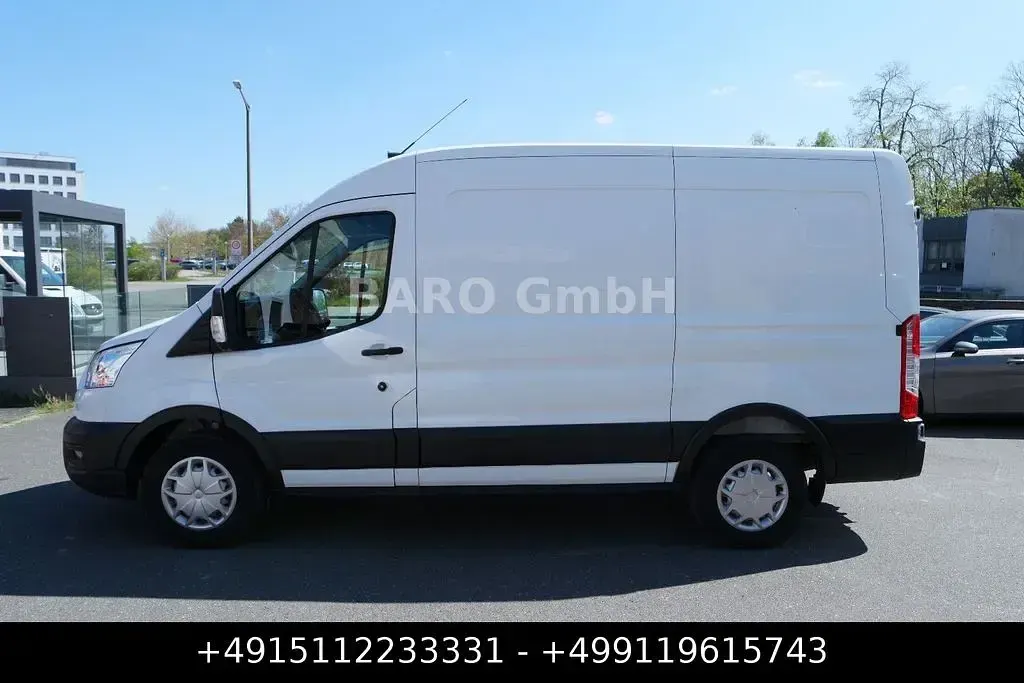 Gebraucht Ford Transit Trend 170 PS (125 kW) 2020 Weiß Van / Kleinbus