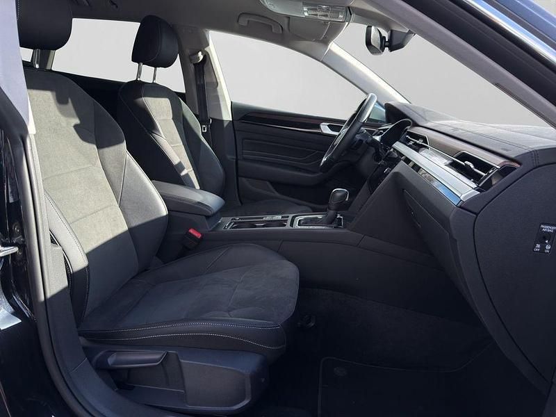 Gebraucht VW Arteon Elegance 150 PS (110 kW) 2023 Schwarz Limousine