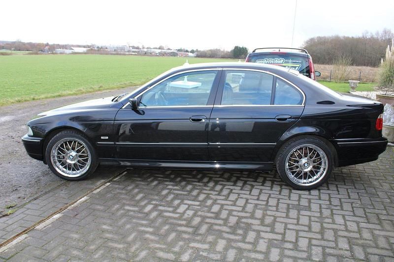 Gebraucht BMW 520 150 PS (110 kW) 1996 Schwarz Limousine