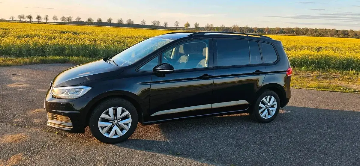 Gebraucht VW Touran Highline 200 PS (147 kW) 2017 Schwarz Van / Kleinbus