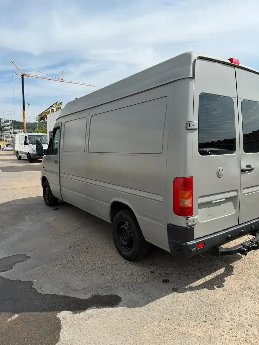 Gebraucht VW LT 109 PS (80 kW) 2006 Grau Van / Kleinbus