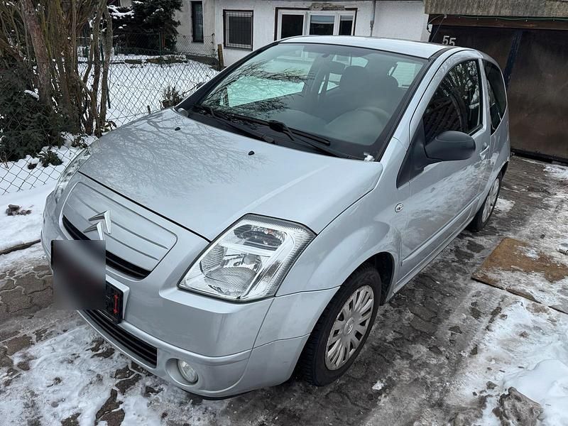 Silber Gebraucht 2006 Citroën C2 Kleinwagen | 2.300 € (Fairer Preis) - Bild 1/4