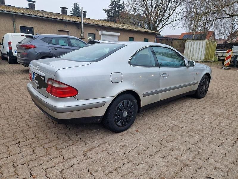 Gebraucht Mercedes CLK200 Avantgarde 136 PS (100 kW) 1999 Coupé