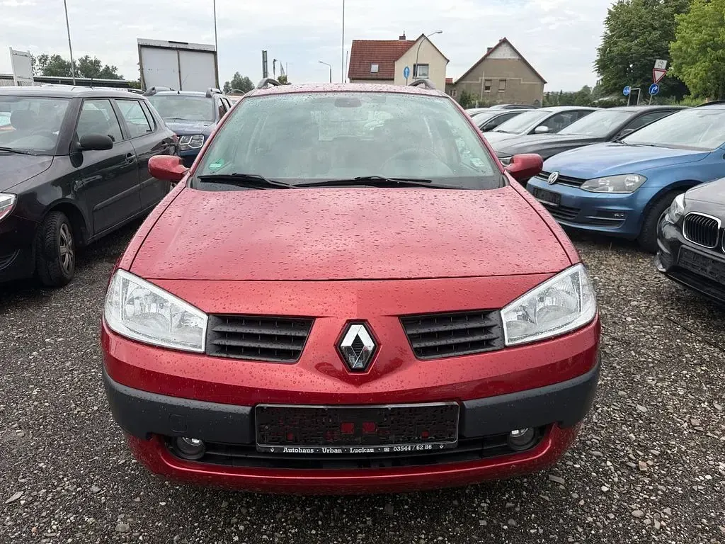 Gebraucht Renault Mégane 113 PS (83 kW) 2005 Rot Limousine