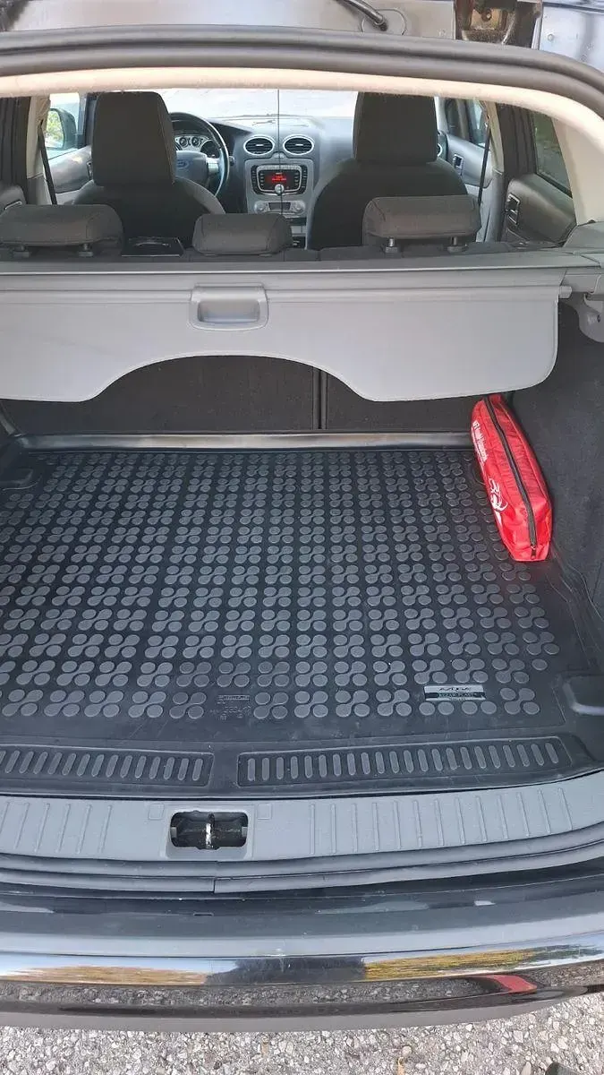 Gebraucht Ford Focus Style 145 PS (106 kW) 2008 Schwarz Kombi