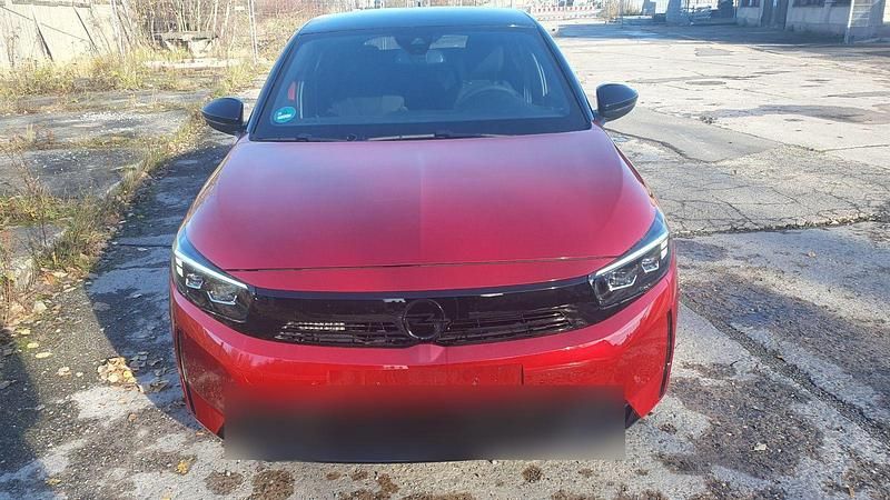 Gebraucht Opel Corsa 101 PS (74 kW) 2024 Rot Limousine