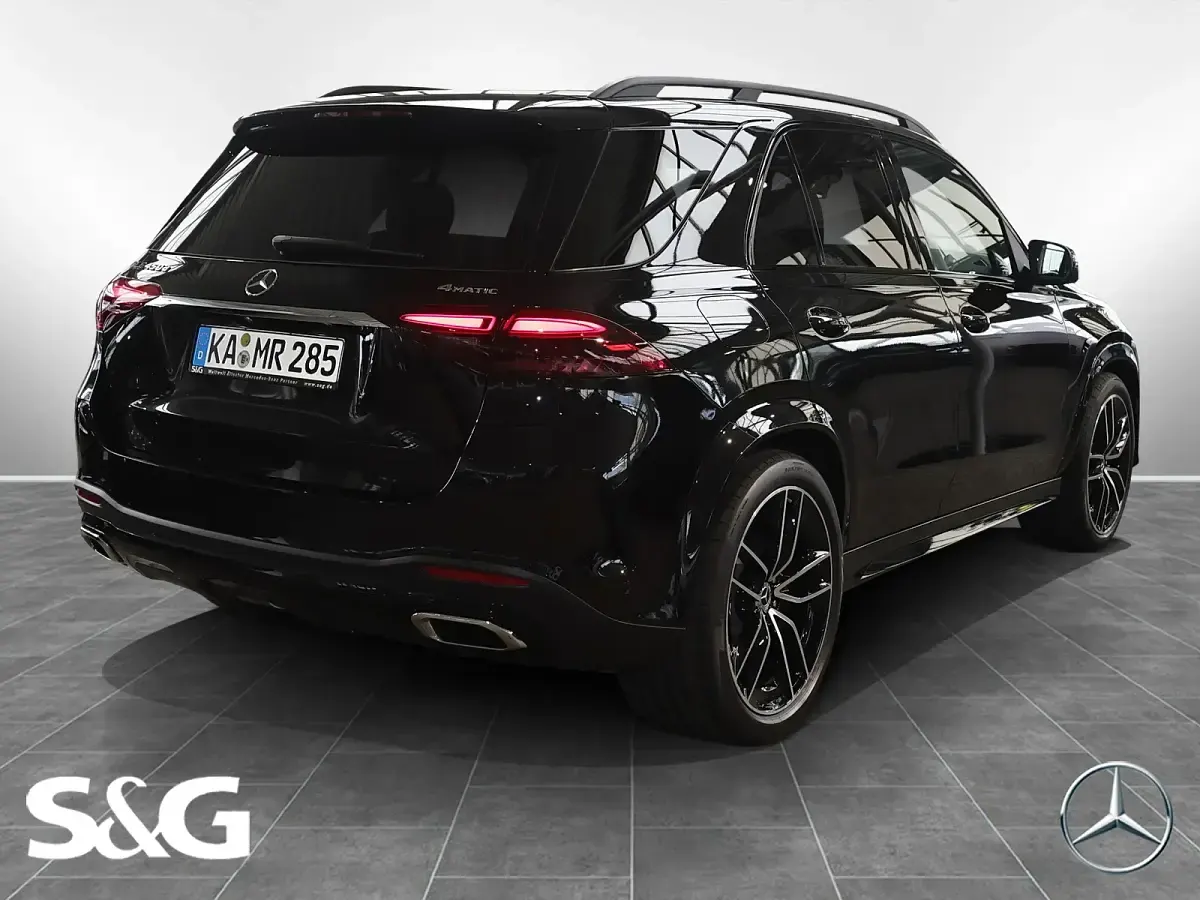 Gebraucht Mercedes GLE450 AMG AMG 367 PS (269 kW) 2026 Metalliclack obsidianschwarz met SUV