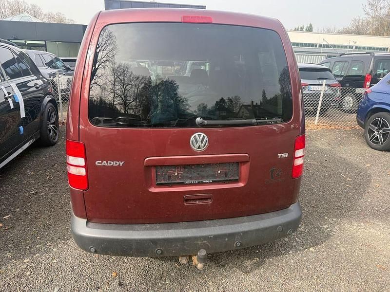 Gebraucht VW Caddy Trendline 105 PS (77 kW) 2011 Rot Van / Kleinbus