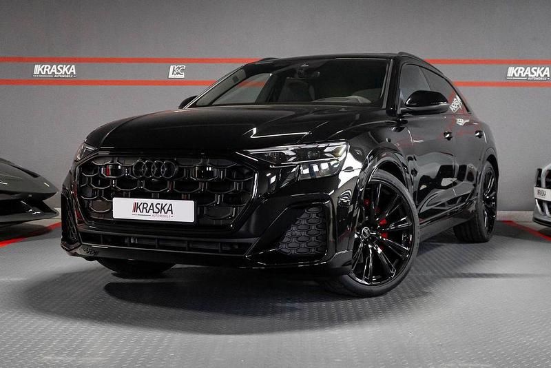 Mythosschwarz metallic Neu 2025 Audi Q8 Sport SUV | 104.970 € (Etwas zu teuer) - Bild 1/4