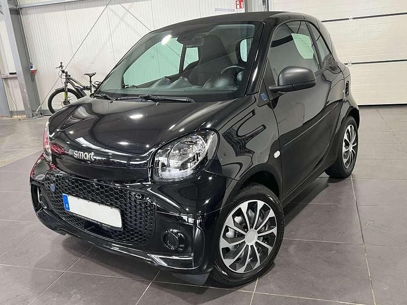 Schwarz Gebraucht 2021 Smart ForTwo Coupé Coupé | 9.495 € (Fairer Preis) - Bild 1/4