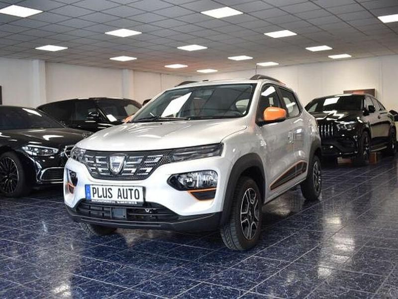 Gebraucht Dacia Spring Comfort Plus 33 kW (45 PS) 2022 Diamantsilber Kleinwagen