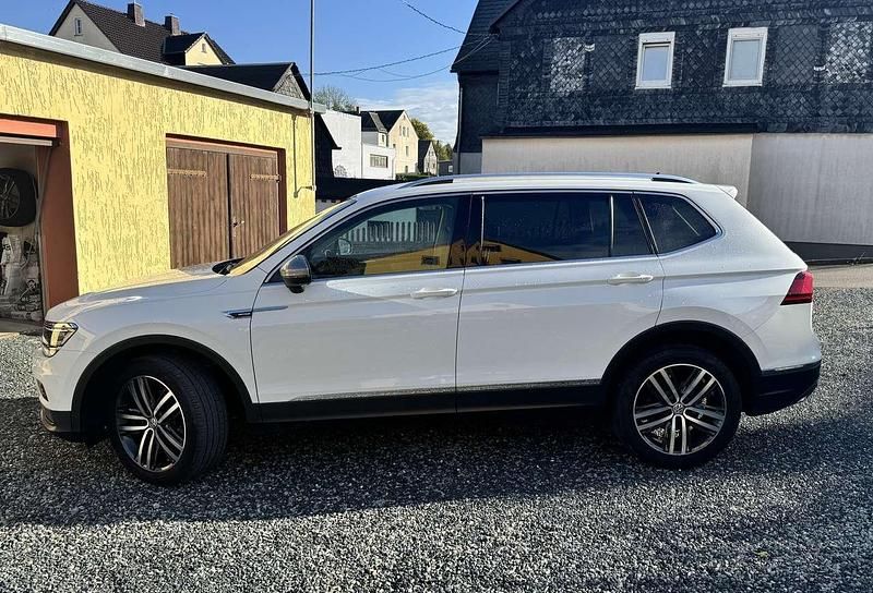 Gebraucht VW Tiguan Allspace Highline 190 PS (139 kW) 2019 Weiß SUV