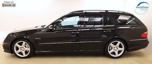 Gebraucht Mercedes E63 AMG AMG 514 PS (378 kW) 2008 Schwarz Kombi