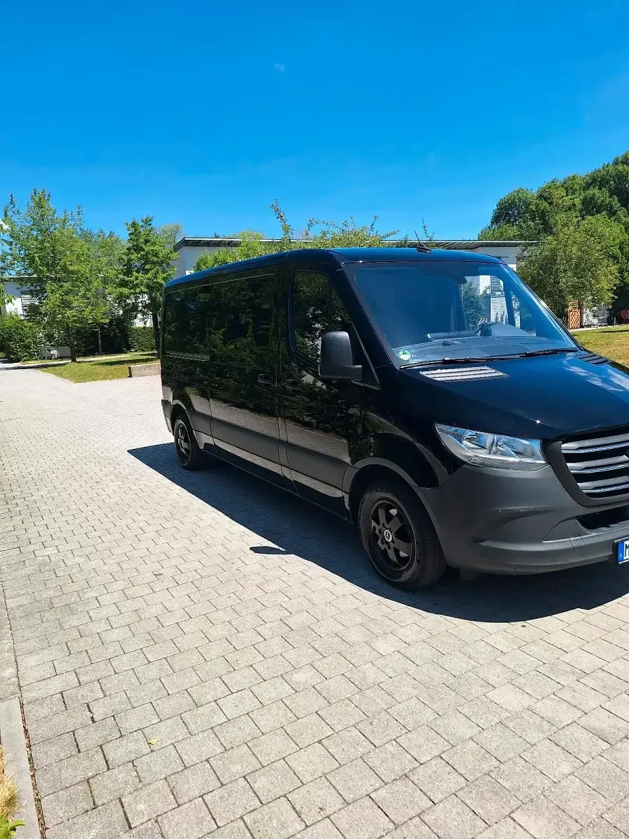 Gebraucht Mercedes Sprinter 143 PS (105 kW) 2019 Schwarz Van