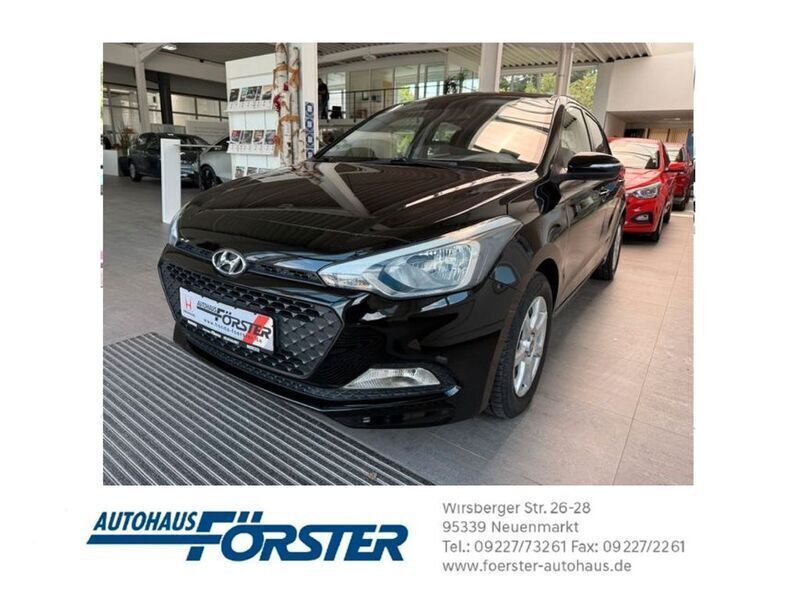 Schwarz Gebraucht 2017 Hyundai i20 GO! Kleinwagen | 8.990 € (Fairer Preis) - Bild 1/4