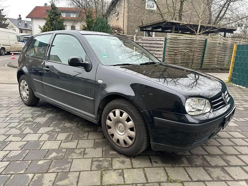 Gebraucht VW Golf IV 75 PS (55 kW) 2000 Schwarz Kleinwagen