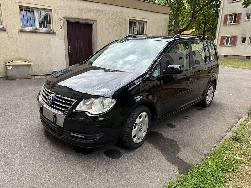 Schwarz Gebraucht 2007 VW Touran Van / Kleinbus | 2.700 € (Guter Preis) - Bild 1/4