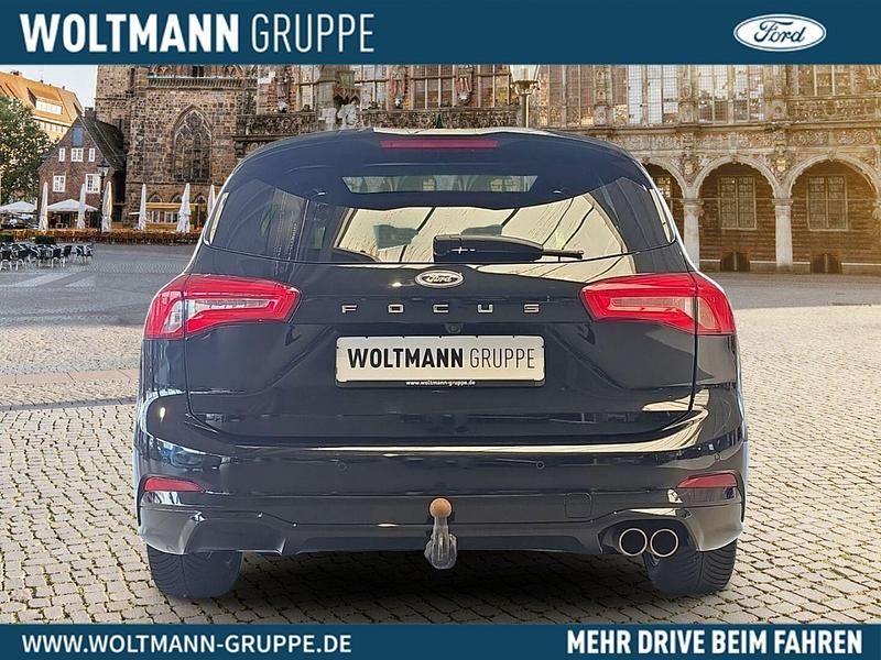 Gebraucht Ford Focus ST-Line X 125 PS (91 kW) 2021 Obsidianschwarz metallic Limousine