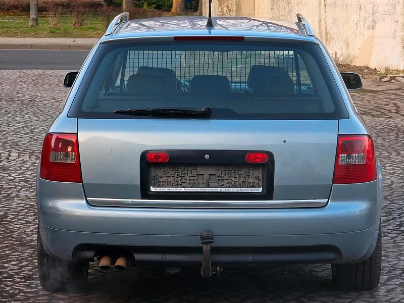 Gebraucht Audi A6 S-Line 163 PS (119 kW) 2004 Blau Kombi