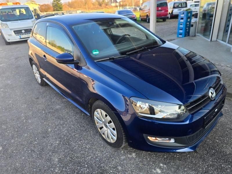 Gebraucht VW Polo Team 105 PS (77 kW) 2011 Blau Kleinwagen