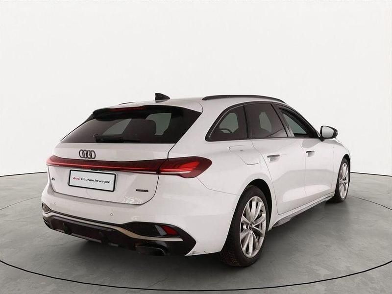 Gebraucht Audi A5 Edition .1 204 PS (150 kW) 2025 Gletscherweiß metallic Kombi