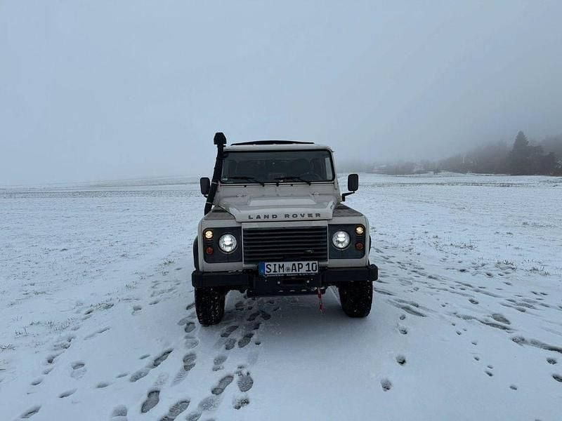 Gebraucht Land Rover Defender 122 PS (89 kW) 2010 SUV