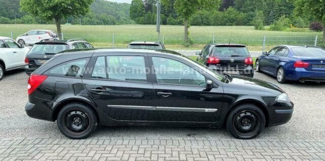 Gebraucht Renault Laguna GrandTour Authentique 110 PS (80 kW) 2008 Schwarz metallic Kombi
