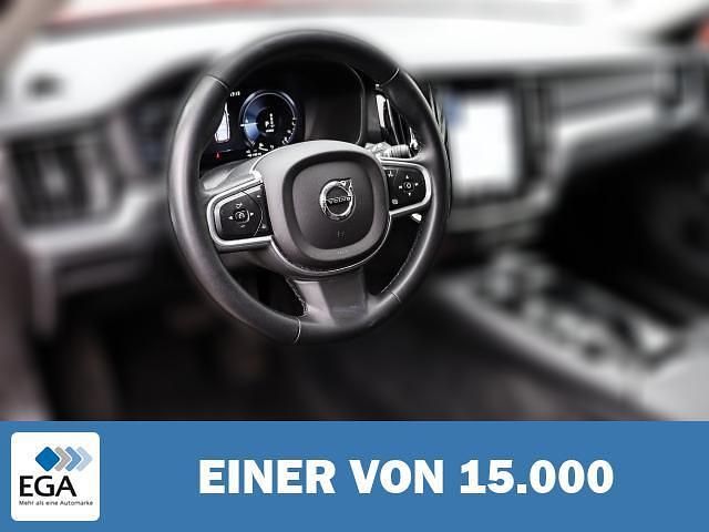 Gebraucht Volvo V60 Core 398 PS (292 kW) 2022 Metallic Kombi