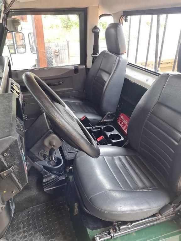 Gebraucht Land Rover Defender 122 PS (89 kW) 1999 Grün SUV