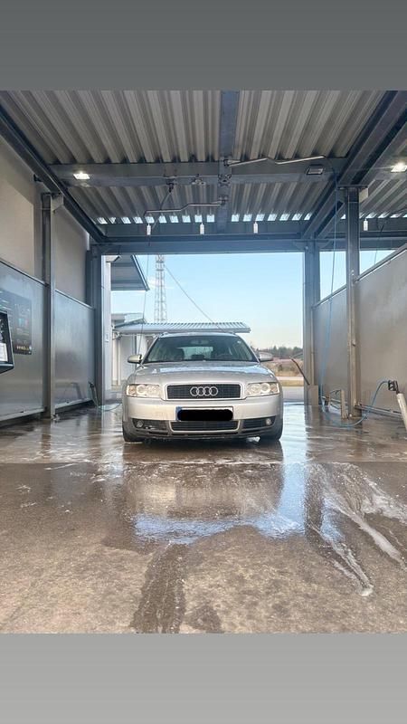 Gebraucht Audi A4 131 PS (96 kW) 2001 Grau Kombi