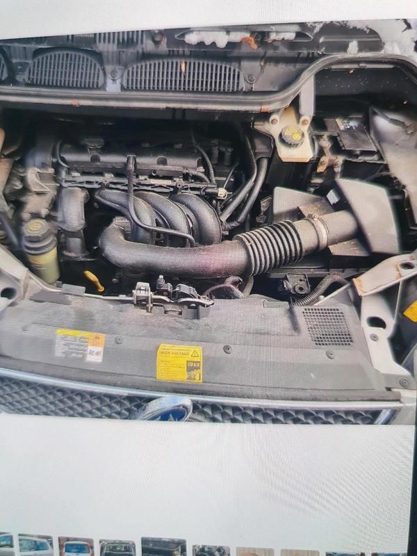 Gebraucht Ford C-MAX 105 PS (77 kW) 2006 Silber Van / Kleinbus