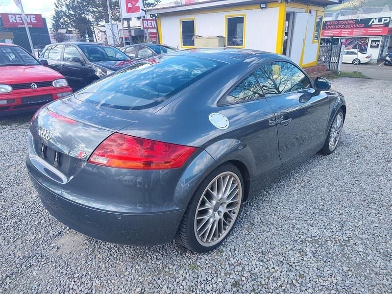 Gebraucht Audi TT Design 200 PS (147 kW) 2007 Grau Coupé