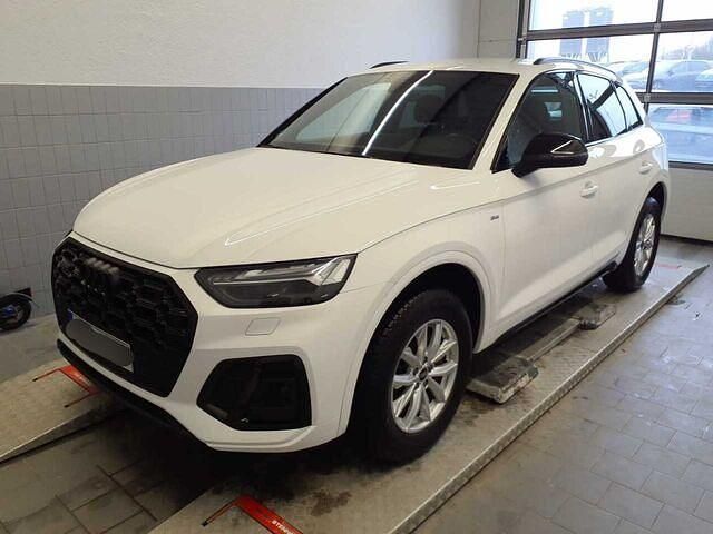 Gebraucht Audi Q5 S-Line 265 PS (194 kW) 2022 Ibisweiss SUV