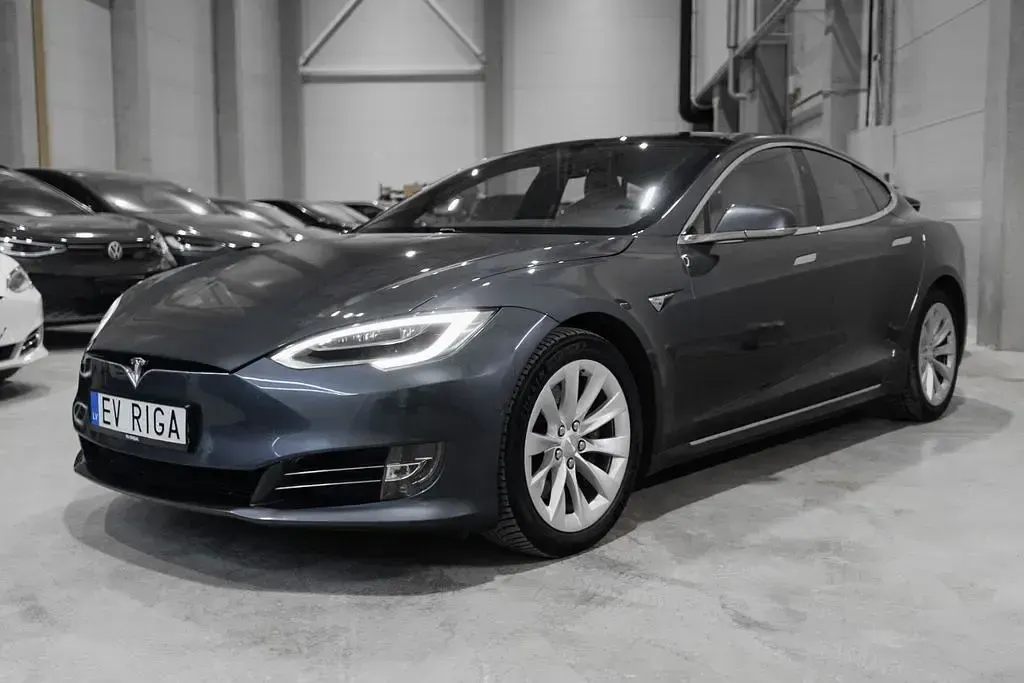 Second-hand Tesla Model S 413 kW (562 CP) 2020 Gri Hatchback