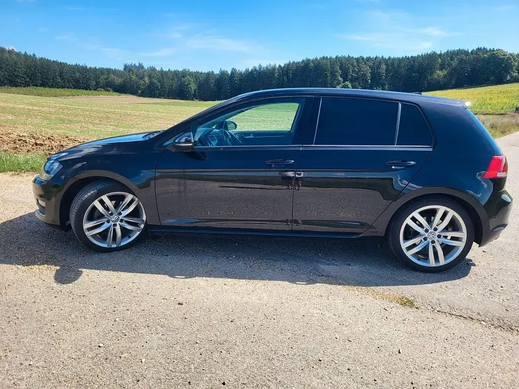 Gebraucht VW Golf VII Highline 140 PS (102 kW) 2013 Schwarz Limousine
