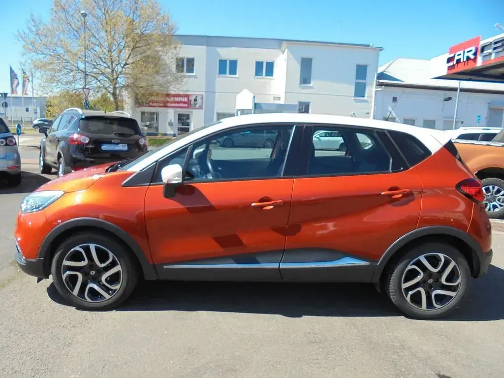 Gebraucht Renault Captur Dynamique 90 PS (66 kW) 2013 Orange SUV