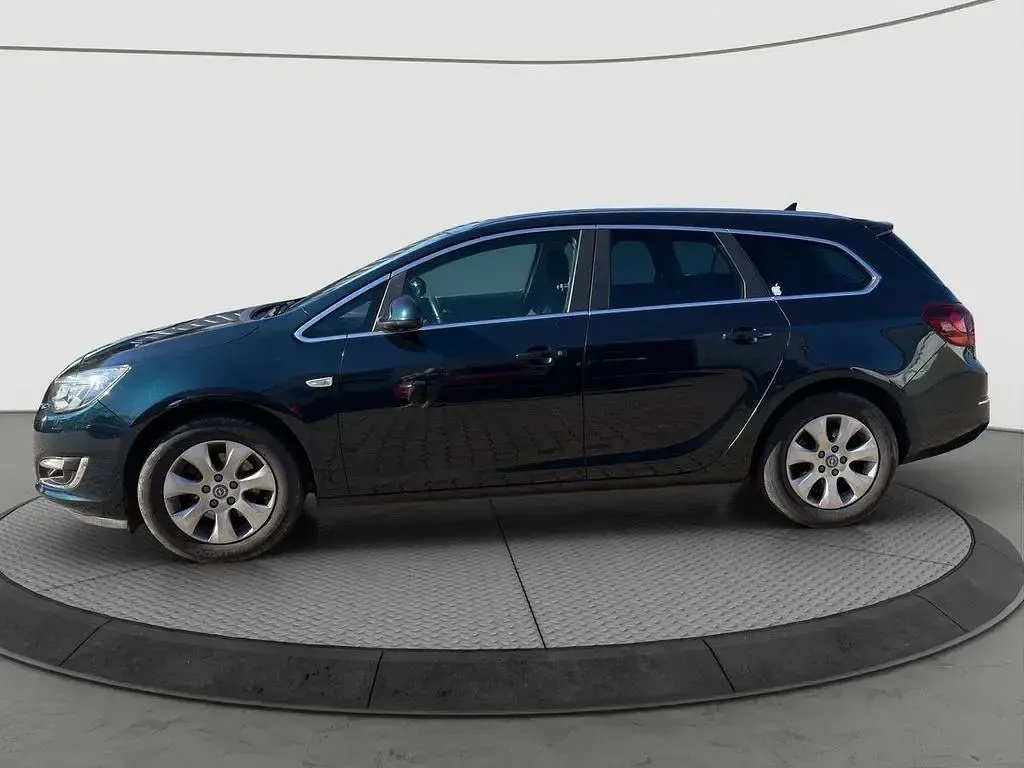 Gebraucht Opel Astra Exklusiv 136 PS (100 kW) 2016 Grün Kombi