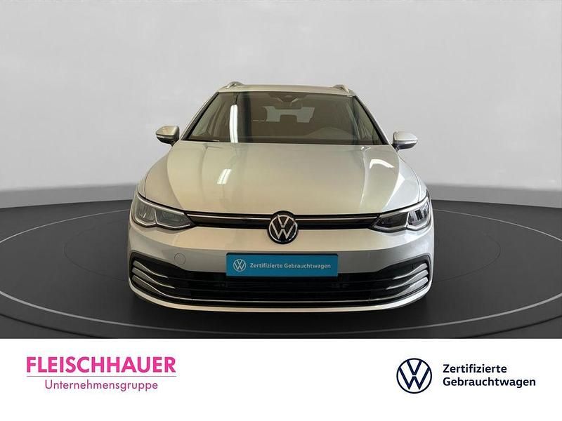 Gebraucht VW Golf VIII Move 110 PS (80 kW) 2023 Silber Kombi