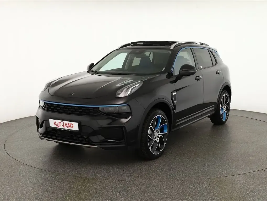Gebraucht Lynk & Co 01 261 PS (191 kW) 2023 Sparklingblackmet. SUV