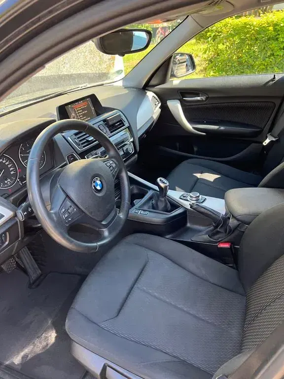 Gebraucht BMW 116 Efficient Dynamics 116 PS (85 kW) 2015 Schwarz Kleinwagen