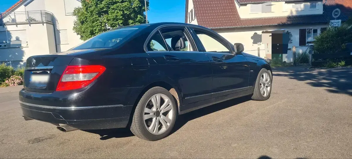 Gebraucht Mercedes C230 204 PS (150 kW) 2008 Schwarz Limousine