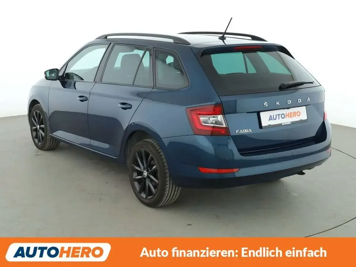 Gebraucht Skoda Fabia Style 95 PS (69 kW) 2020 Blau Kombi