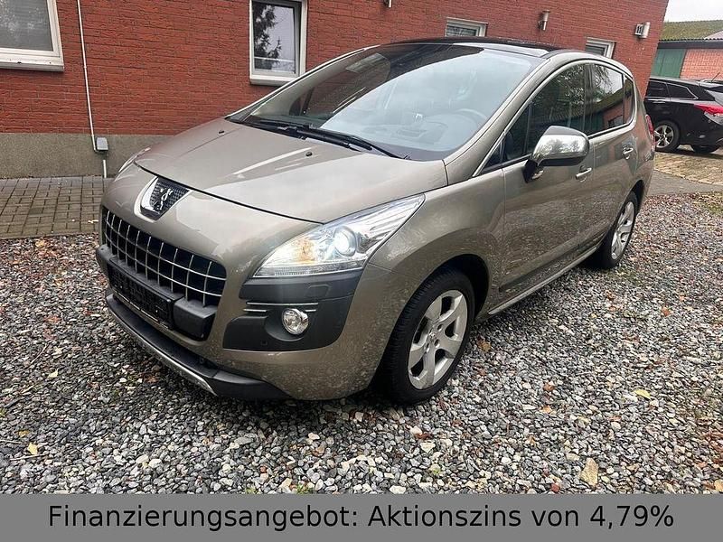 Grau Gebraucht 2012 Peugeot 3008 Allure Limousine | 8.990 € (Etwas zu teuer) - Bild 1/4