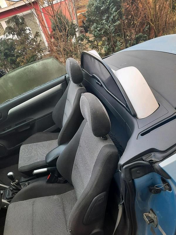 Gebraucht Opel Tigra 125 PS (91 kW) 2007 Cabrio