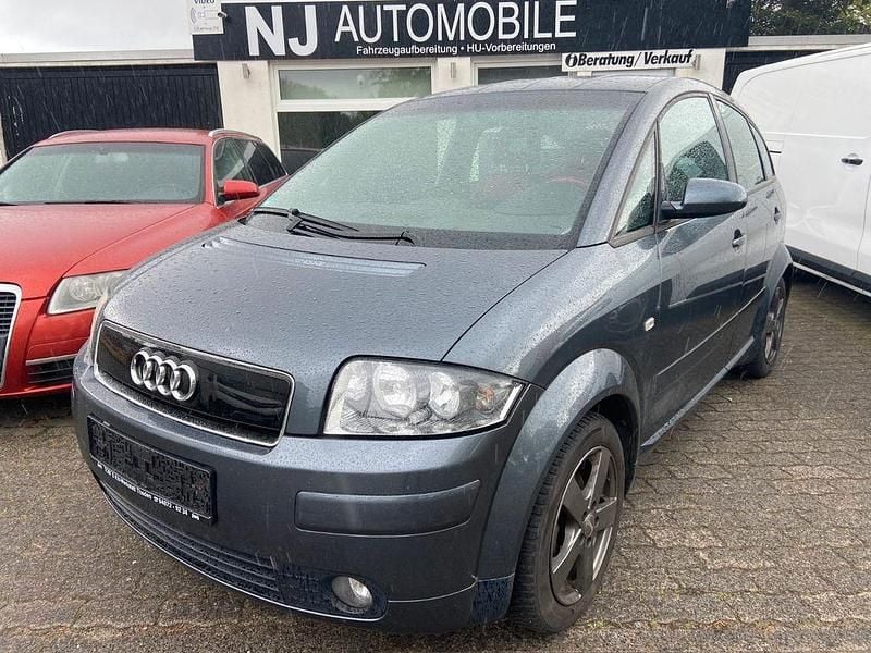 Grau Gebraucht 2002 Audi A2 Sport Kleinwagen | 2.280 € (Fairer Preis) - Bild 1/4