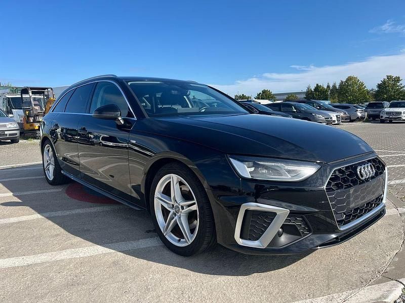Schwarz Gebraucht 2020 Audi A4 S-Line Kombi | 14.000 € (Superpreis) - Bild 1/4