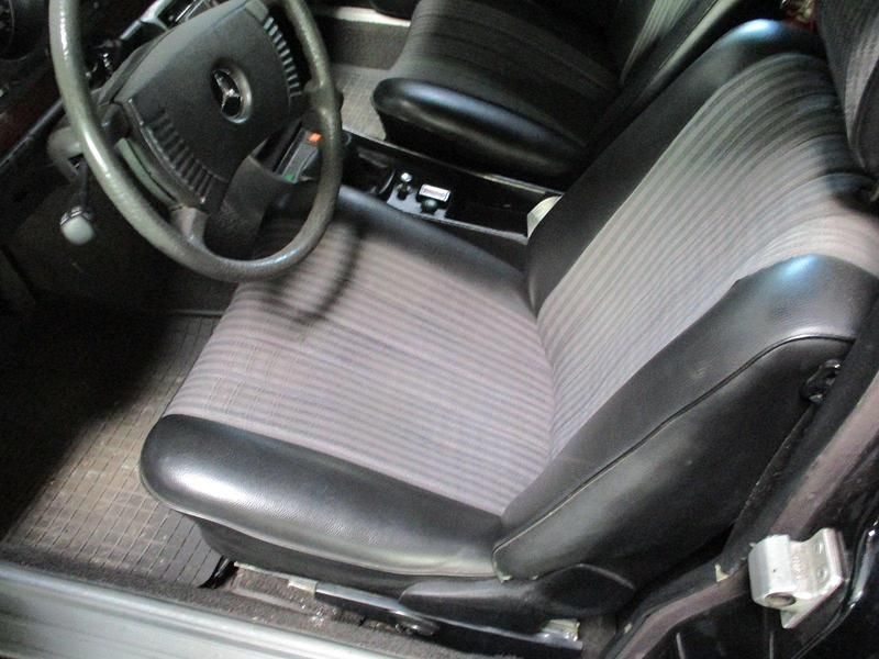 Gebraucht Mercedes 280 160 PS (117 kW) 1975 Schwarz Kombi